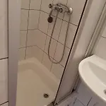 Uslugi Hotelarskie Отель 2*