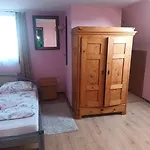 Uslugi Hotelarskie Hotel 2*