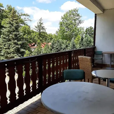Usługi Hotelarskie 2*