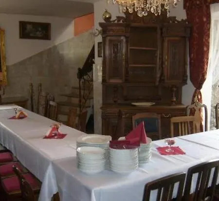 Usługi Hotelarskie