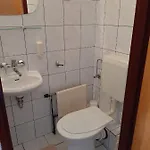 Uslugi Hotelarskie Hotell 2*