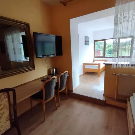 Uslugi Hotelarskie 2*