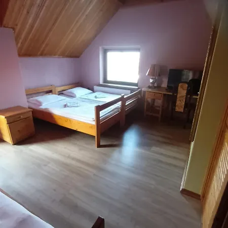 Usługi Hotelarskie 2*