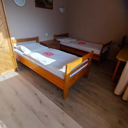 호텔 Uslugi Hotelarskie 카르파츠