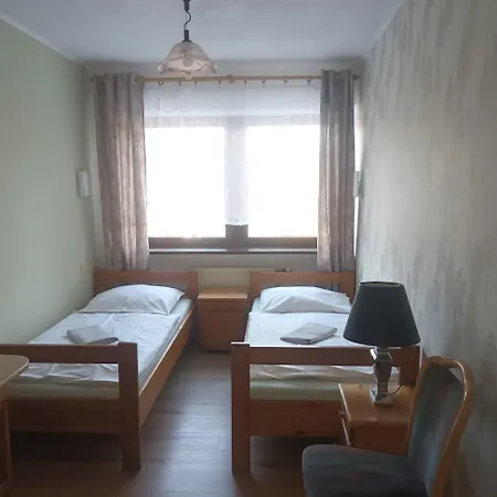 Uslugi Hotelarskie 호텔