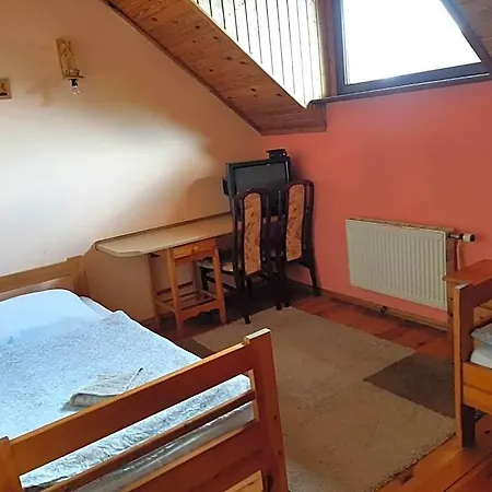 Uslugi Hotelarskie Szálloda