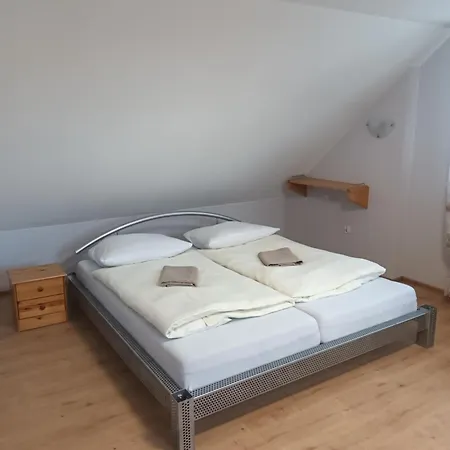 Uslugi Hotelarskie Карпач